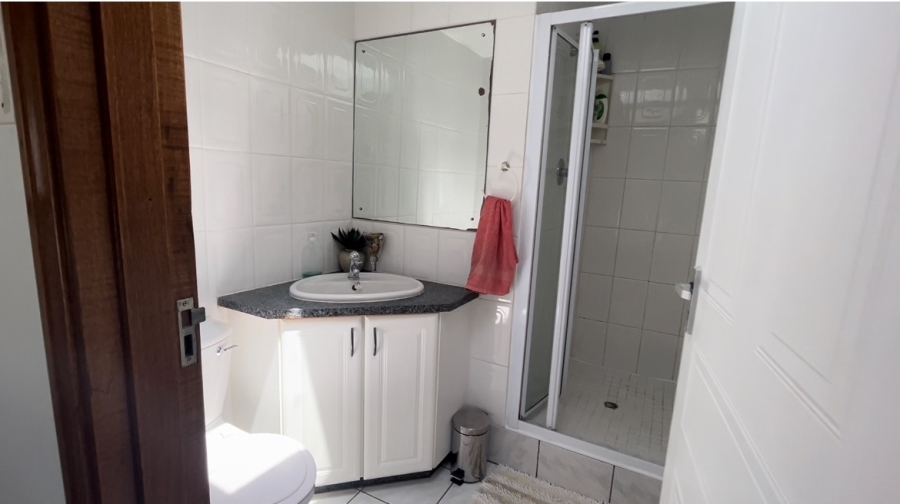 2 Bedroom Property for Sale in Hartenbos Central Western Cape